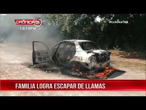 Vehículo se quema en la carretera hacia Posintepe en Granada - Nicaragua