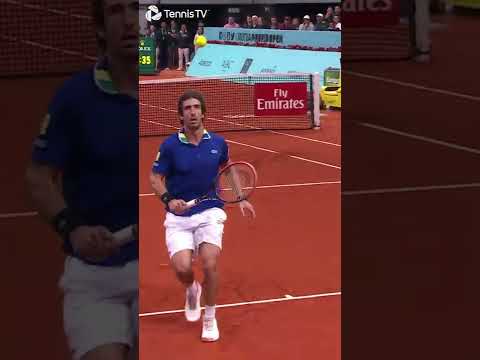 Tennis 🎾 Pablo Cuevas Mesmerising Trickshot