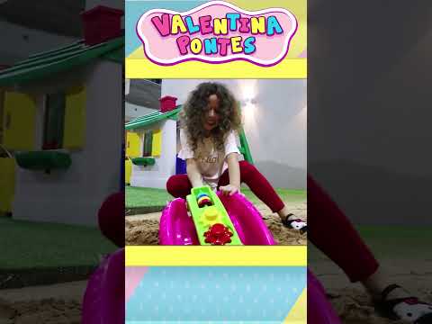 Aventuras do carrinho de brinquedo de Valentina e mamãe #criança  #infantil 1087