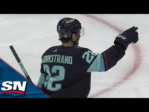 Krakens Oliver Bjorkstrand Finishes Off Clinical Passing Sequence For Power Play Goal vs. Blues