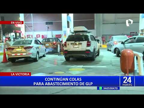 Cercado de Lima: conductores forman largas colas en grifos para abastecerse de GLP (2/2)