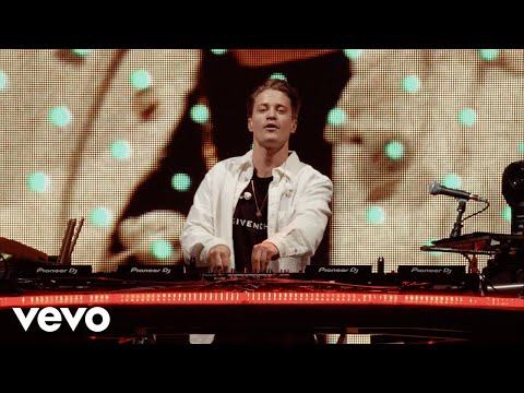 Kygo - Fever (Madison Square Garden Performance (Live Performance)) ft. Lukas Graham