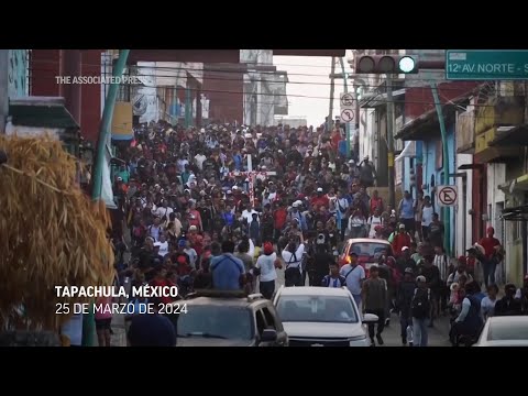 Migrantes inician caminata de Semana Santa por el sur de México