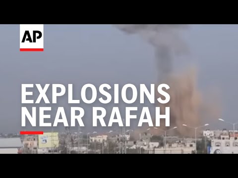 Explosions near to Rafah in southern Gaza while aid trucks cross border