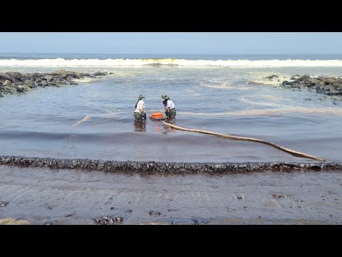 Balneario de Ancón con pérdidas millonarias tras contaminación por el derrame de petróleo