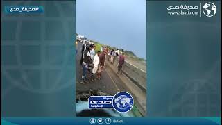 بايعين حياتهم وسط السيول