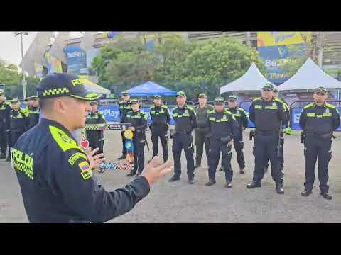 Mil 300 policías darán seguridad a aficionados que asistan al partido entre Colombia vs Uruguay