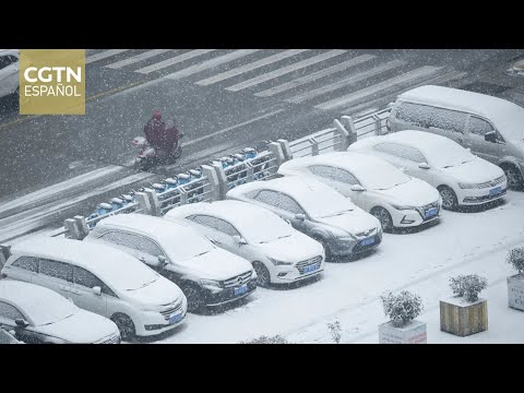 La ola de frío trae nieve y aguanieve a toda China