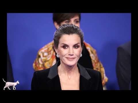 FELIPE VI Y LETIZIA IGNORAN LOS CHISMES Y HACEN ELEGANTE APARICIÓN EN MADRID. SALMA HAYEK EN GUCCI.