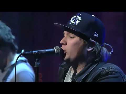 Fall Out Boy - This Ain't A Scene It's An Arms Race (Live At Late Show With David Letterman 2007) HD