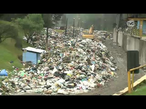 El Inga: Relleno sanitario en crisis por la falta de espacios para depositar la basura