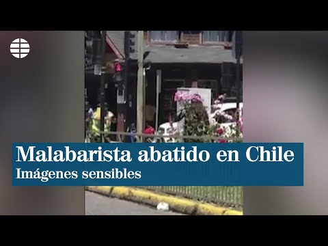 El momento en el que la policía chilena abate a tiros al joven malabarista