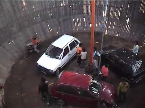 Video: Meanwhile in India - 