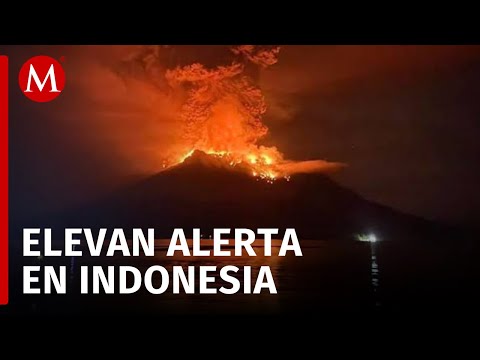 Alerta por erupción de volcán en Indonesia; activan alarma por tsunami