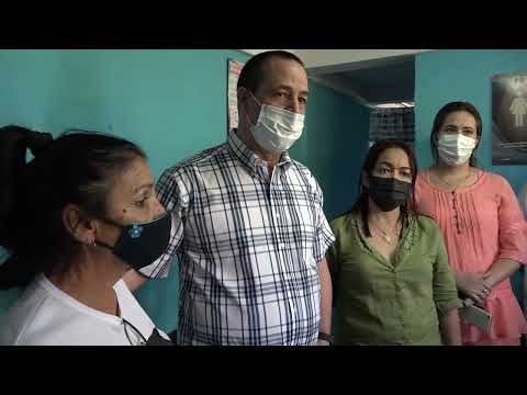 Ministro de Salud Pública visita Hospital de Niquero