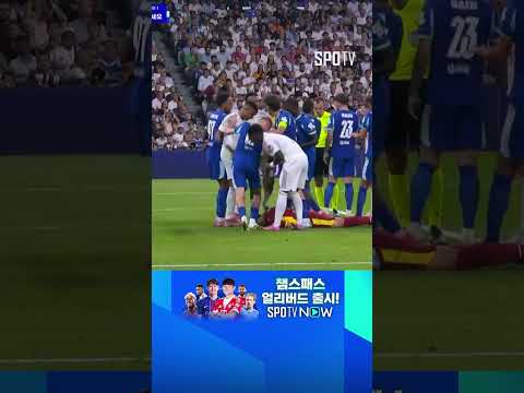 [UCL] 룰리 골키퍼에게 박치기 시전하고 퇴장당하는 카르바할 (09.17)