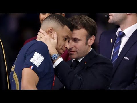 Coupe du Monde : Emmanuel Macron n'en n'a-t-il pas trop fait ?