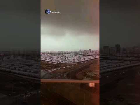 las peores inundaciones en Dubai #shorts #viral #YouTube