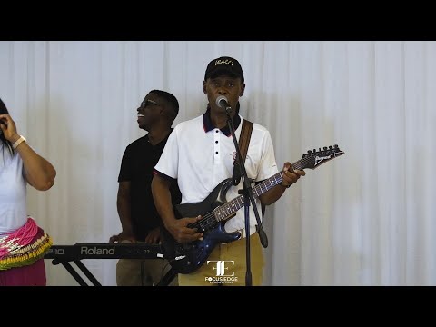 DR THOMAS CHAUKE LIVE @COUNTRY LODGE (MRS NGOBENI 71 BIRTHDAY CELERATION)