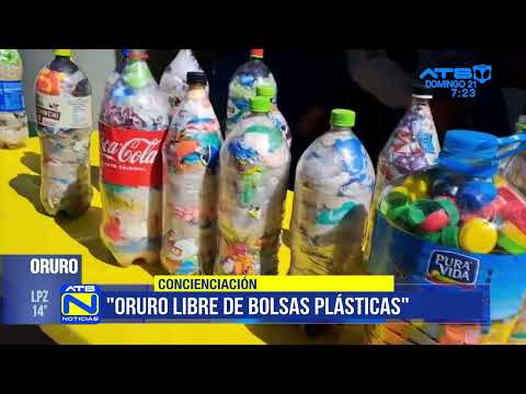 Oruro celebra feria para promover la reducción de bolsas plásticas y el reciclaje en Eco ladrillos