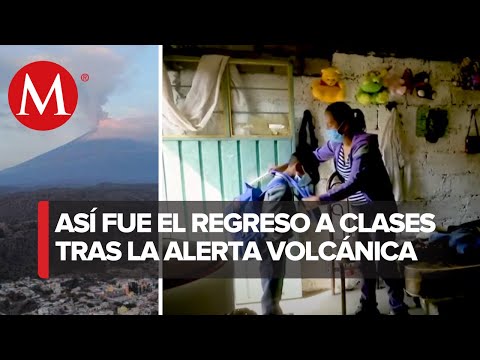 Estudiantes de Puebla regresan a clases presenciales tras la baja de actividad del Popocatépetl
