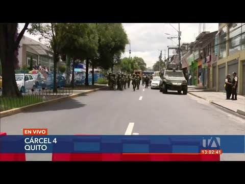 Decomisan armas blancas y electrodomésticos en la cárcel 4 de Quito