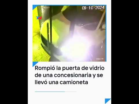 INCREÍBLE ROBO EN BARRACAS: rompió la puerta de vidrio de una concesionaria y se llevó una camioneta