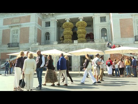 El Museo del Prado cambia su fachada por el Día Internacional de los Museos