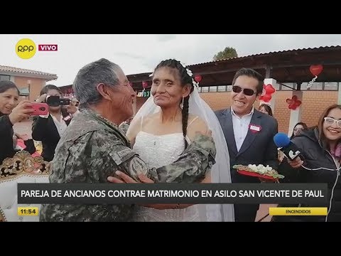 San Valentín: Pareja de ancianos se casa en asilo de Huancayo