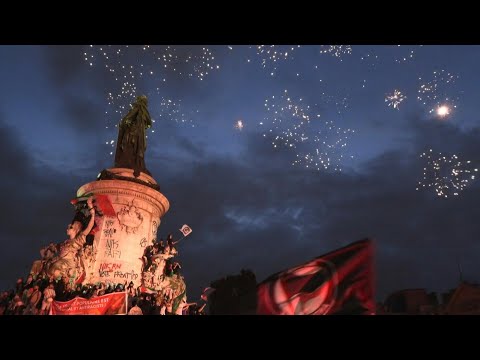 Législatives: la gauche fête la victoire place de la République | AFP Images