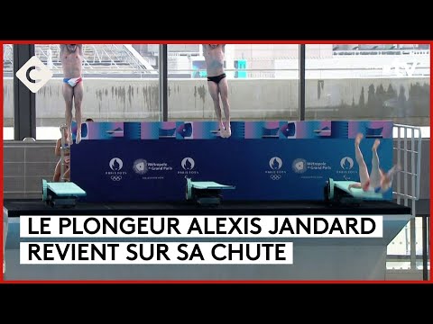 JO : Emmanuel Macron inaugure le centre aquatique olympique  - Le 5/5 - C à Vous - 04/04/2024