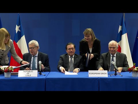 La UE y Chile firman el acuerdo para modernizar su relación comercial