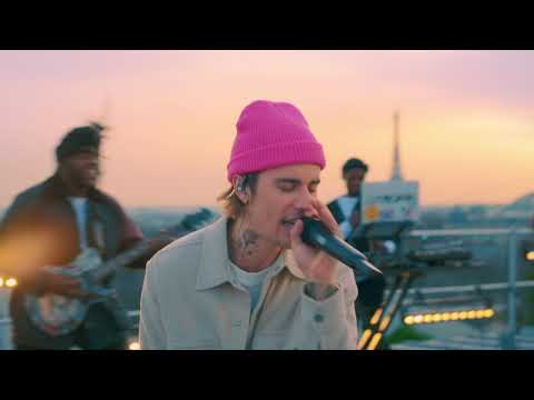 Justin Bieber - Somebody (Live from Paris)