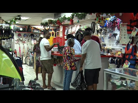 Christmas Eve Shopping In Port Of Spain