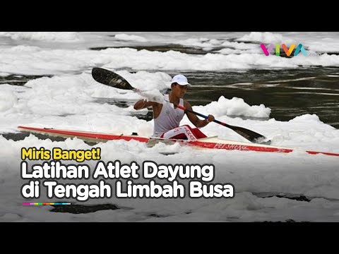 MIRIS! Atlet Dayung Jakarta 'Bertarung' dengan Gumpalan Busa Saat Latihan