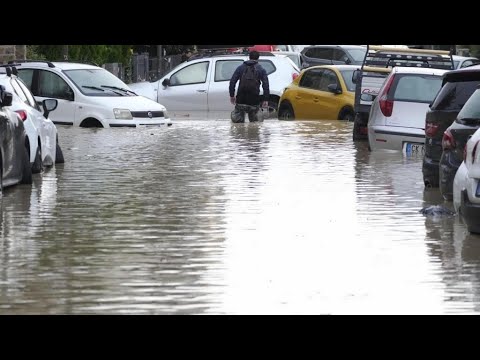 Tempête Ciaran : au moins 16 morts en Europe, l'Italie durement frappée • FRANCE 24