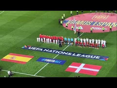 España-Dinamarca: la afición del Enrique Roca de Murcia canta el himno español | La 7