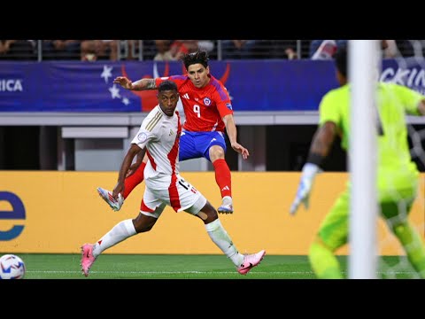 Chile y Perú se estrenan con empate 0-0 en la Copa América | AFP