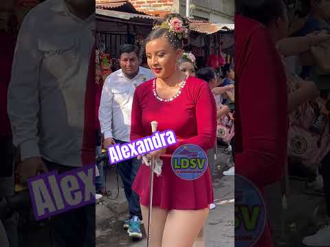 ALEXANDRA ESPINOZA/ TIBURONES MUSIC BAND