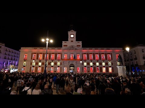 La Real Casa de Correos integra los colores de la bandera de España en su espectáculo de luces