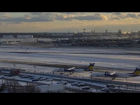 En directo I Aeropuerto Filadelfia mientras siguen las temperaturas bajo cero en gran parte de EE.UU