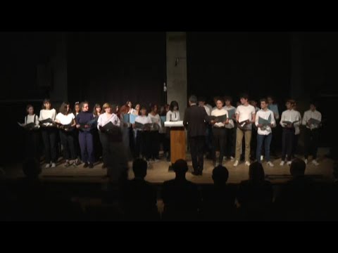 Une chorale en hommage à Samuel Paty dans un lycée parisien | AFP