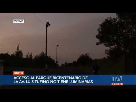 Deportistas denuncian la falta de luminarias en el Parque Bicentenario, norte de Quito