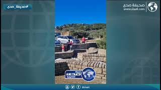 قرد زعلان يهاجم الزوار