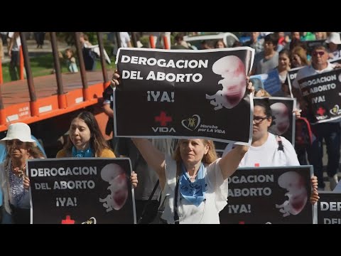 Argentines demonstrate against abortion rights