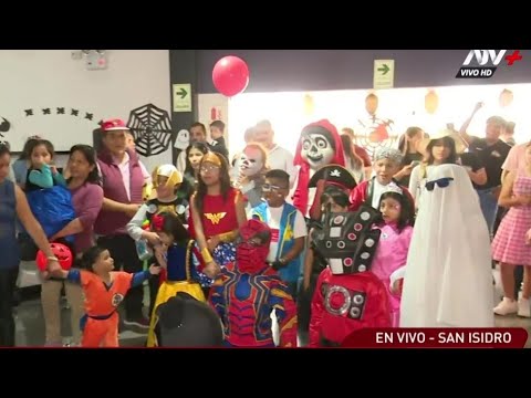 Grupo ATV celebra el Día de la Canción Criolla y Halloween con una fiesta de disfraces