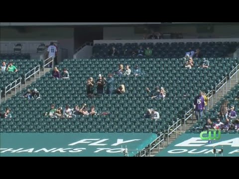 Philadelphia Eagles Fans Return To Lincoln Financial Field But Can't Spark Birds To Win
