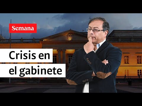 Primera crisis de gabinete del presidente Gustavo Petro |