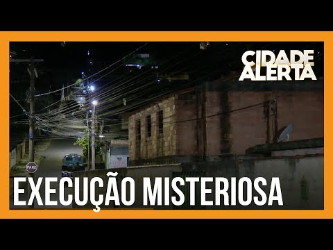 Dupla de moto atira e mata mulher no meio da rua em Belo Horizonte (MG)