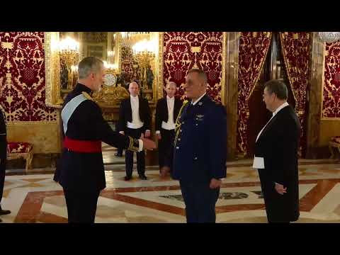 El nuevo embajador argelino entrega credenciales al rey de España tras crisis diplomática